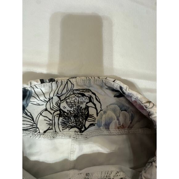 Evolution & Creation White Floral High-Rise Leggings, Size L - Picture 5 of 7